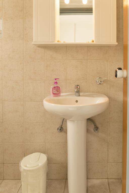 Edgewater Studios キサモス 部屋 写真